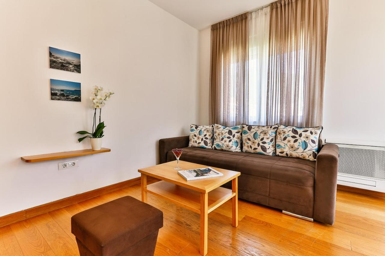 Montesun Apartments بودفا المظهر الخارجي الصورة