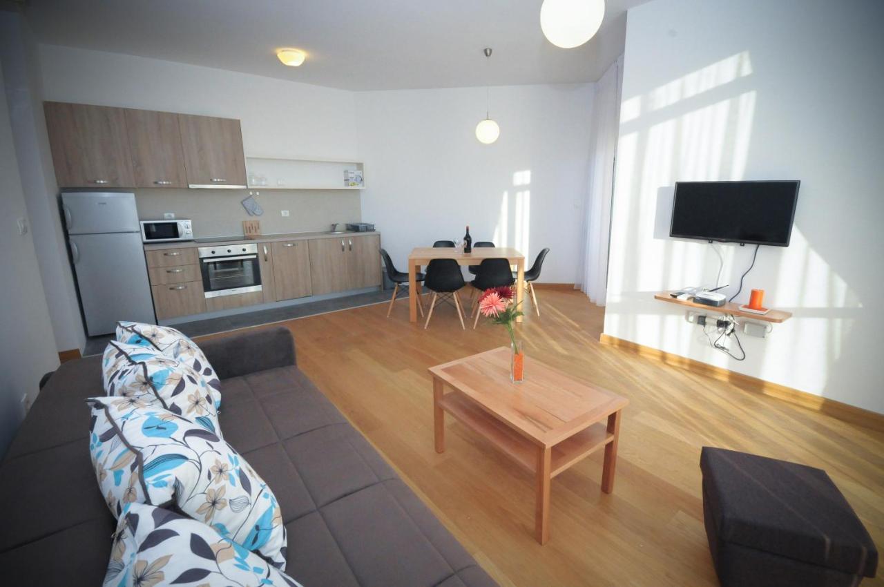 Montesun Apartments بودفا المظهر الخارجي الصورة